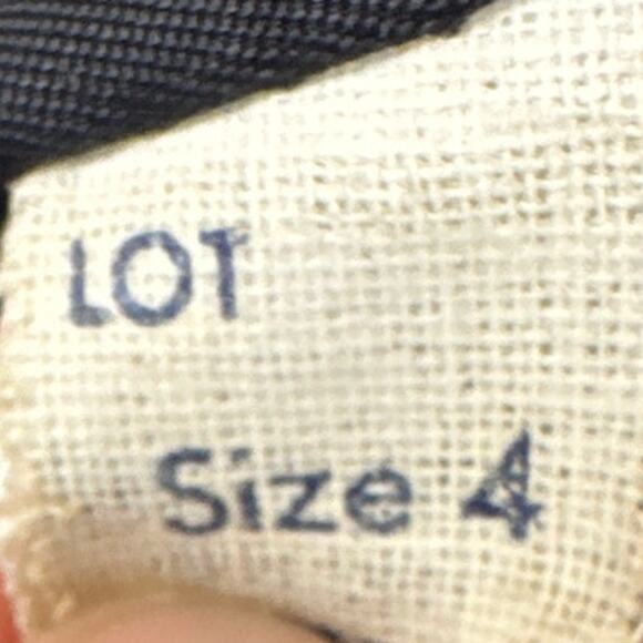 Vintage Diane Von Furstenberg Black 100% Wool Vest Lined Size 4 Old Money - Picture 10 of 10